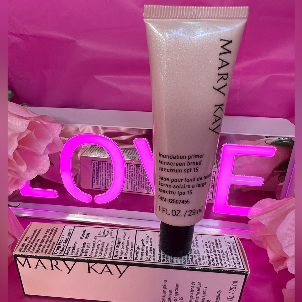 Mary Kay Foundation Primer SPF 15 1 FL OZ